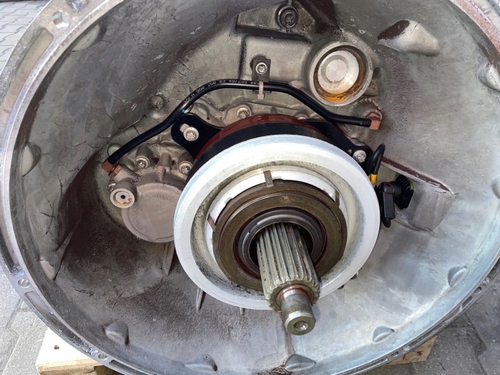 фото №15, Коробка передач g211-12 mercedes actros mp4 a9602616201 g211-12