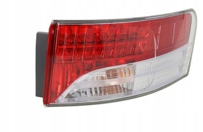 фото №1, Лампа задня права valeo toyota avensis t27 універсал combi 10.09 - 01.12