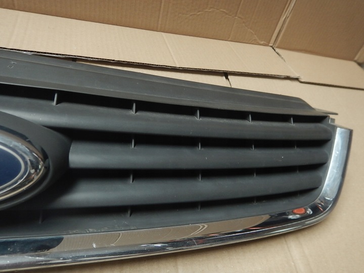 фото №9, Решітка решітка ford kuga mk1 8v41-8200-ac