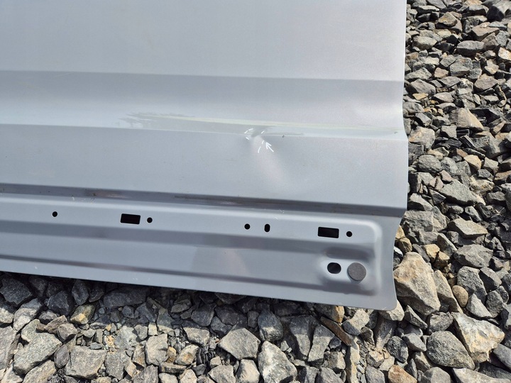 фото №6, Дверь левая передние левый перед - volvo xc40 2017-