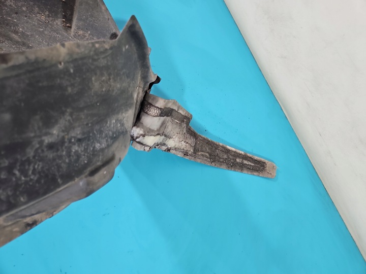 фото №9, Подкрылок перед правые toyota auris i hb 5d 06-09