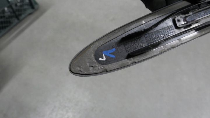 фото №9, Bmw f33 f83 e93 планка крышная петля левая серебряная a83 7159177