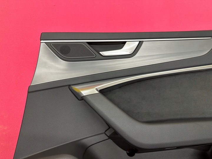 фото №5, Боковина оббивка двері a7 s7 c8 праві зад алькантара b&o ambiente ідеальний