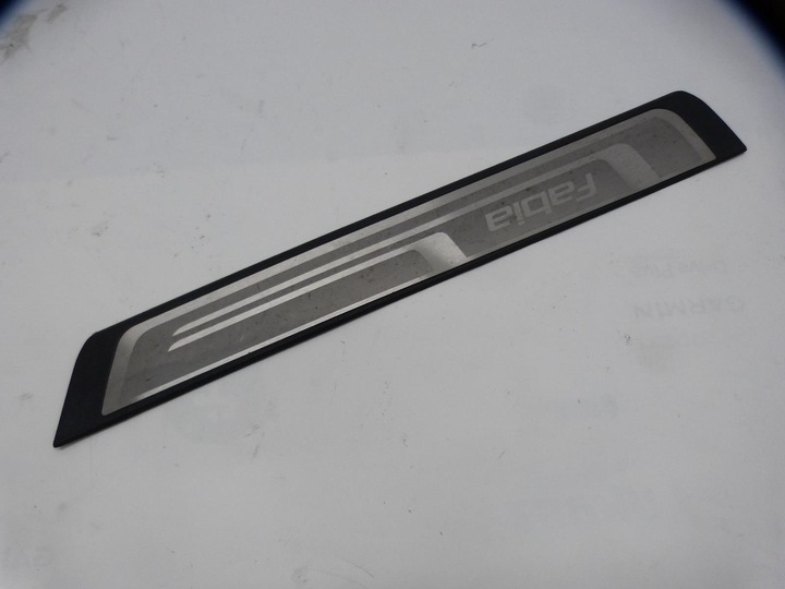 фото №1, Skoda fabia ii універсал накладка порогова праві перед