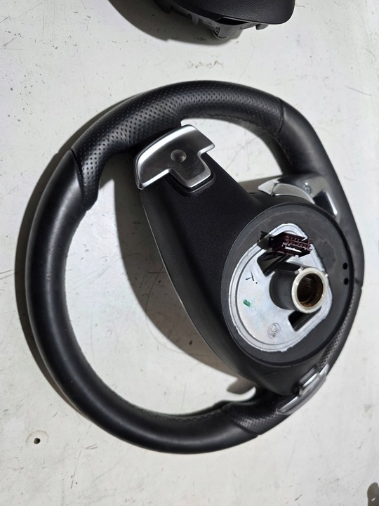 фото №13, Mercedes c w205 кермо amg подушка безпеки подушка оригінал