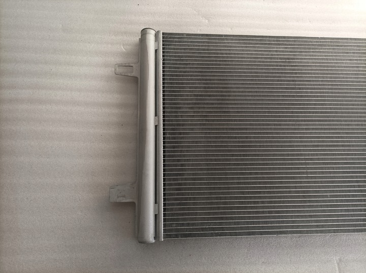 фото №6, Mercedes glb x247 glc cla c118 радиаторов кондиционера a2475000054