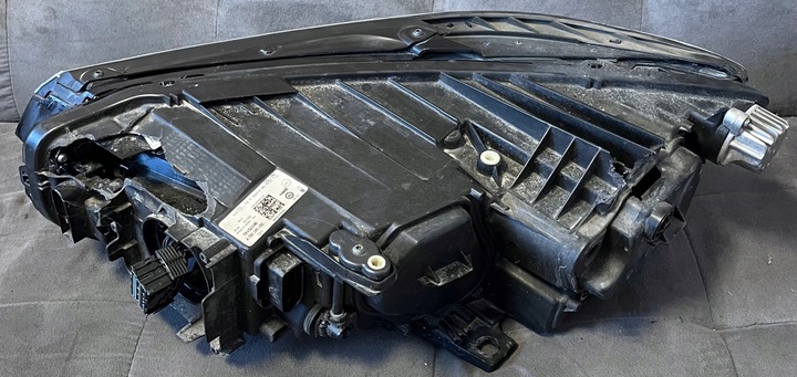 фото №8, Лампа led права праві фара vw passat b8 рестайлінг 2022- 3g1941082p matrix