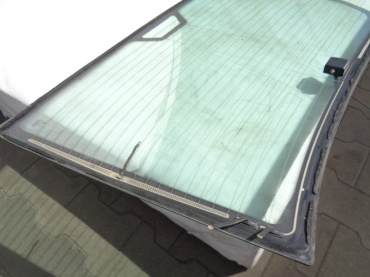 фото №6, Стекло зад задняя зелёная с подогревом bmw e36 sedan