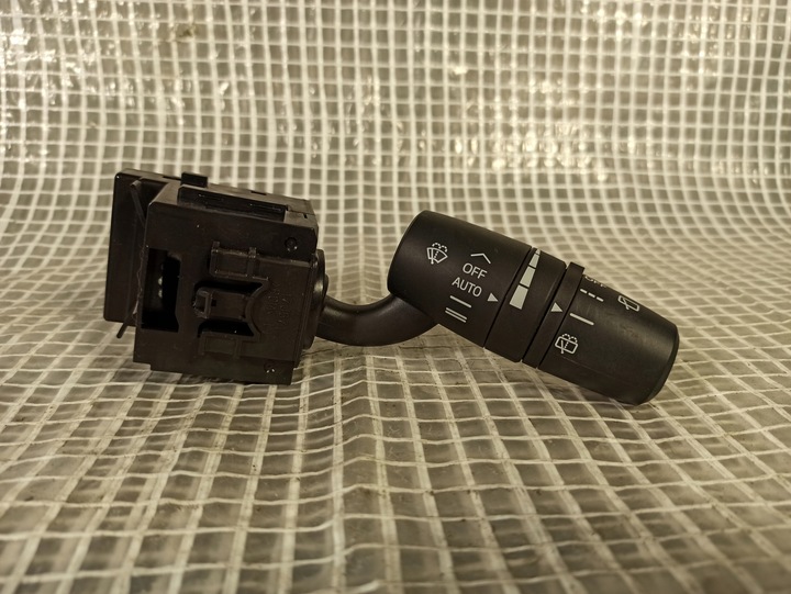 фото №1, Mazda cx-5 рулевой/подрулевой переключатель дворник 17j671