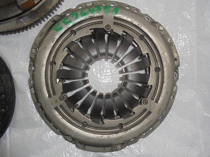 фото №3, Сцепление колесо двухмассовый прижим jeep renegade 1.4