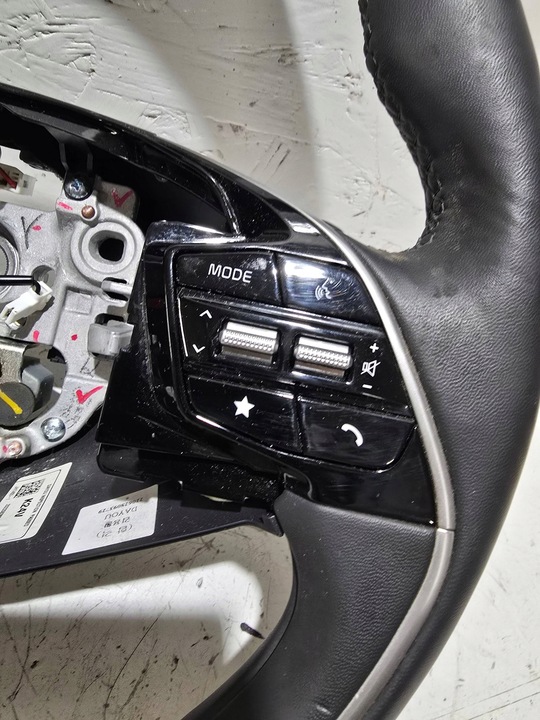 фото №6, Kia niro ii 2023 кермо комплектна вібрація пелюстки