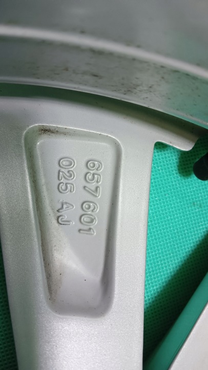 фото №12, Алюмінієвий диск skoda oem номер 657601025aj 6.0" x 16" 5x100 et 38