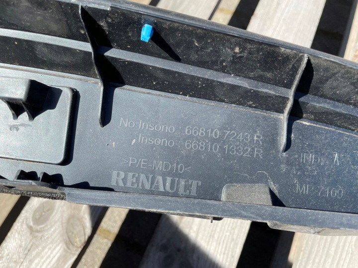 фото №7, Renault oem номер 668107619r панель под лобовым стеклом нижняя