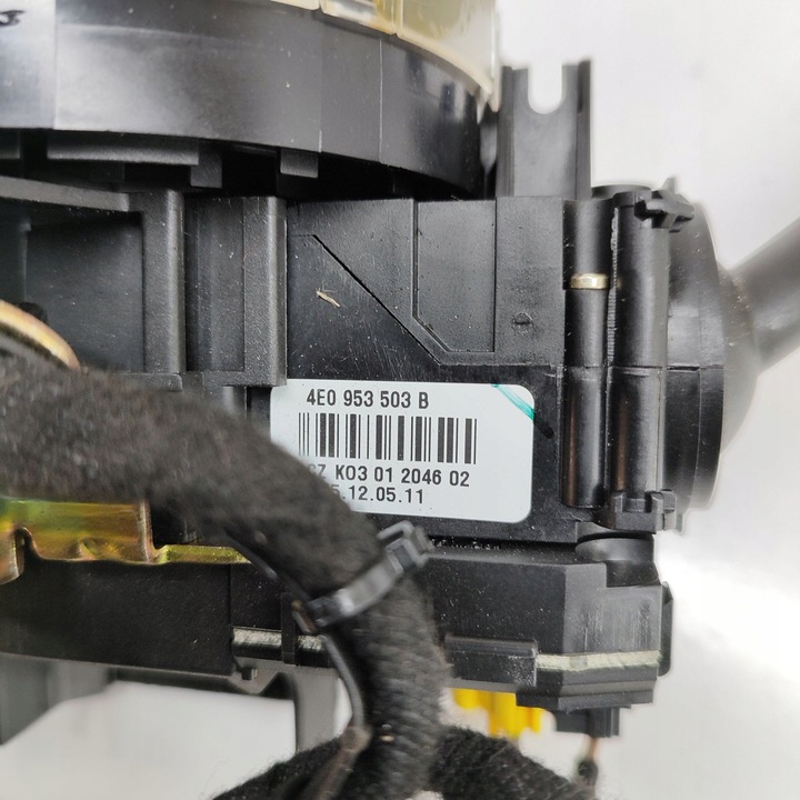 фото №7, Audi a8 s8 d3 4e 2006 рулевой/подрулевой / переключатель поворотов