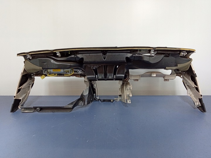 фото №5, Lexus is ii xe20 панель консоль подушки ремни eu