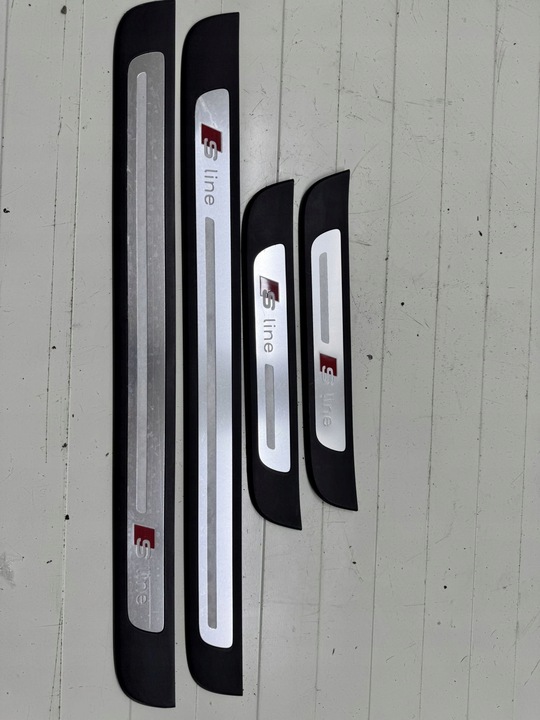 фото №1, Audi a6 c7 4g s-line планка пороговая планки комплект 4g0853373k 4g0853374k