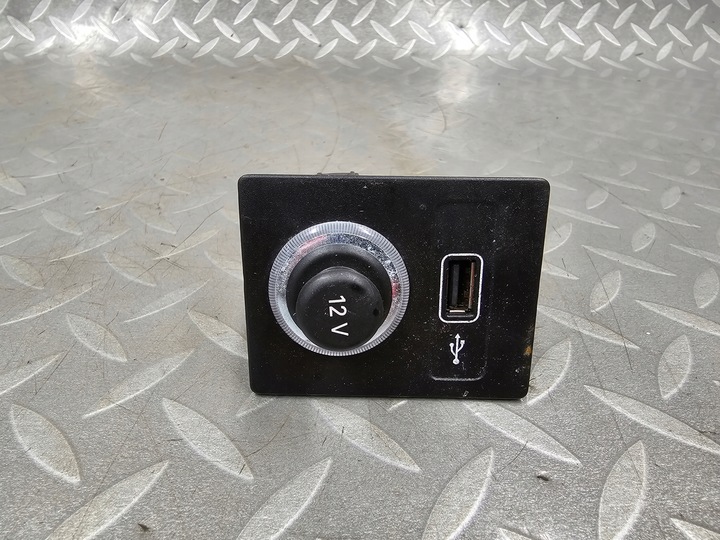 фото №1, Прикурювач гніздо usb skoda superb iii 5q0919341