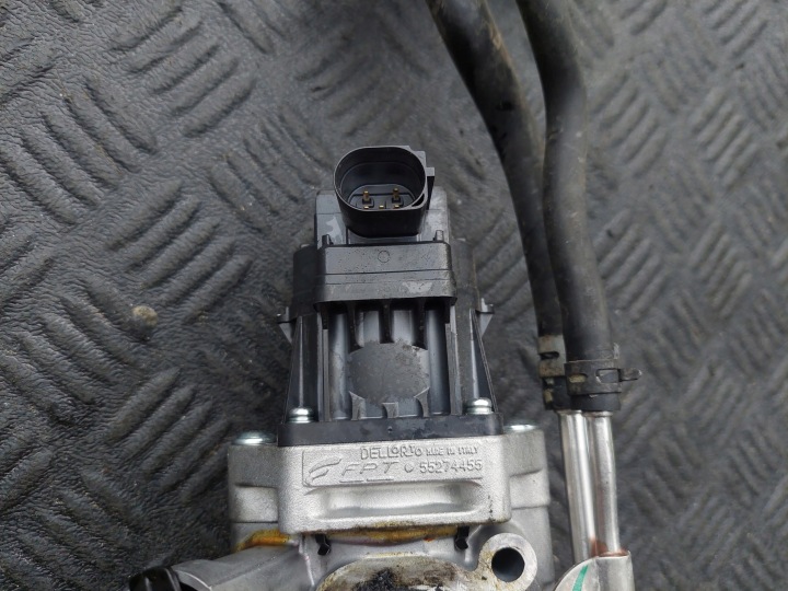 фото №8, Клапан egr радиатор выхлопных газов 55274455 55275662 jeep cherokee v kl 2.2 crd 4x4