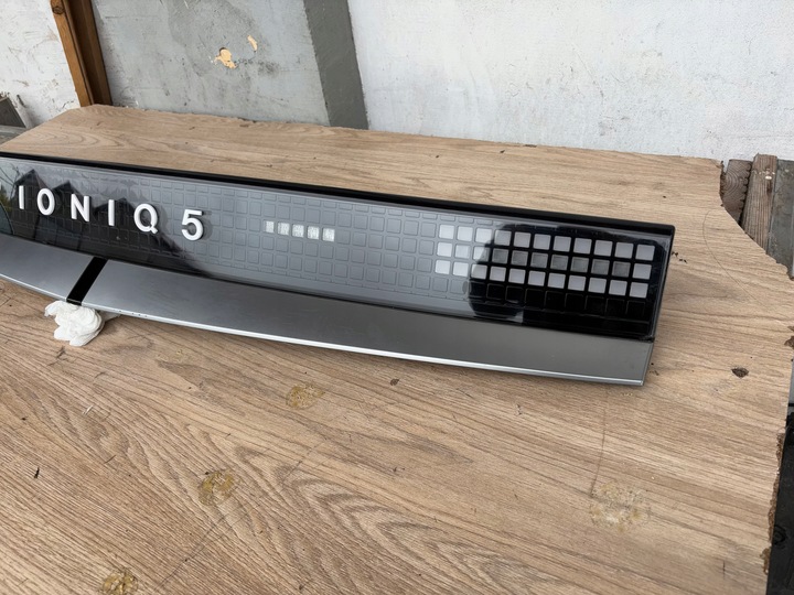 фото №3, Hyundai ioniq 5 накладка кришки зад bydgoszcz 92409-gi