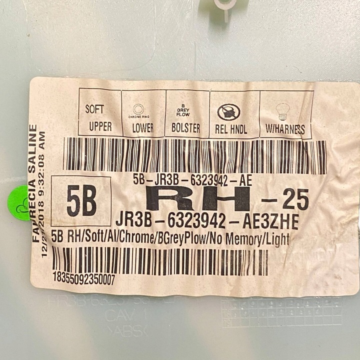 фото №14, Ford mustang vi 2019 права сторона обшивки / обшивка двері передніх