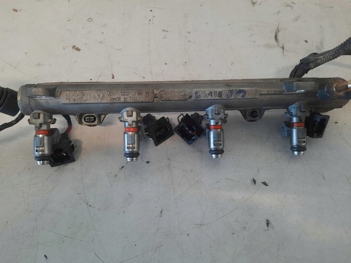 фото №8, Volkswagen golf4 iv 07-06 1.4mt планка впрыскивающий 036133319b akq