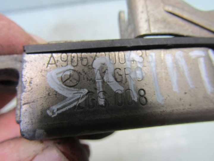 фото №5, Sprinter 903 2.2 05r замок двері лівих бокових