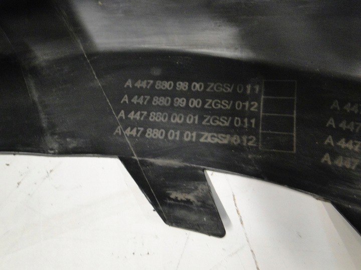 фото №14, Mercedes бампер переднее bez противотуманные фары i датчиков pts vito 447 w447