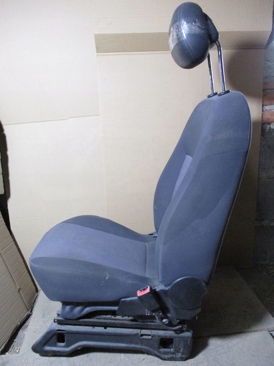 фото №12, Сидіння праві перед peugeot bipper