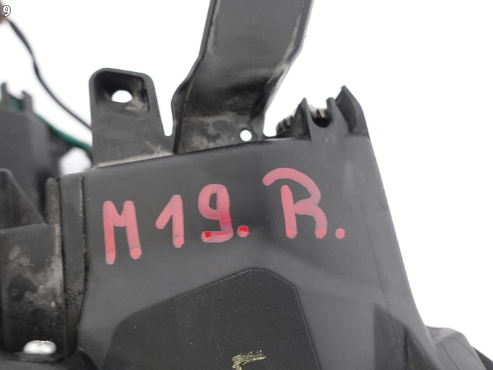 фото №10, Toyota land cruiser j150 рестайлинг 17- обычная+ led правая