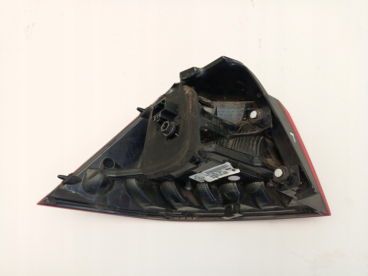 фото №11, Vw golf vii 7 рестайлинг hb 2017- лампа задняя правая правые зад 5g0945096q