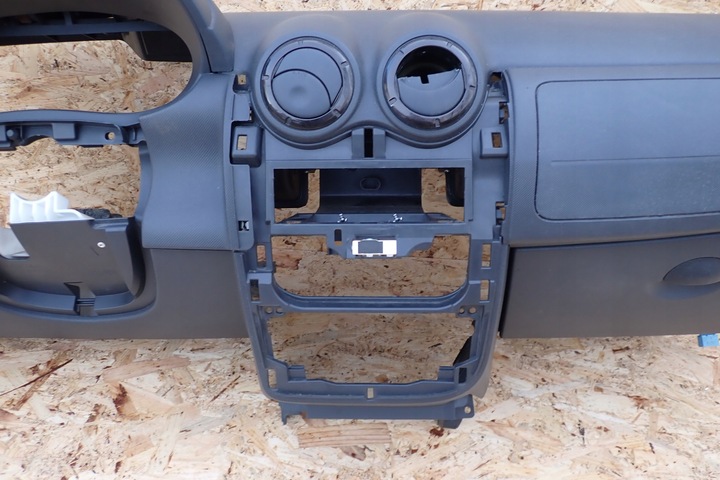 фото №5, Dacia duster i панель раздаточная консоль подушка air bag