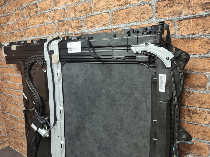 фото №13, Bmw g11 люк крыша сдвижной стеклянный алькантара