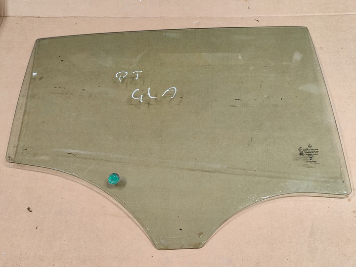 фото №1, Mercedes gla w156 скло двері права зад 15r.