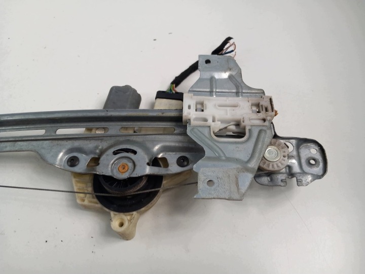 фото №6, Peugeot 308 t9 hb механизм стеклоподъёмник левое 9677737380