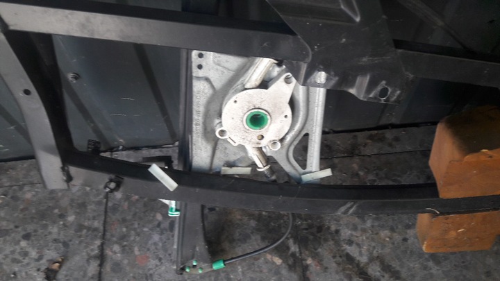 фото №9, Рамка двері праві перед audi a4 b5