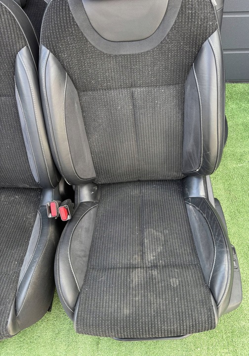 фото №7, Citroen c4 ii b7 сидіння диван комплект ремені