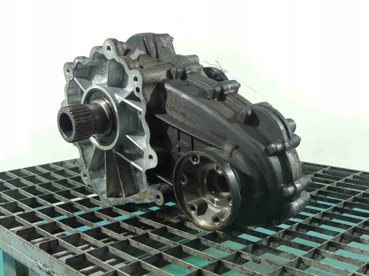 фото №1, Редуктор mercedes r w251 3.0 cdi 224km