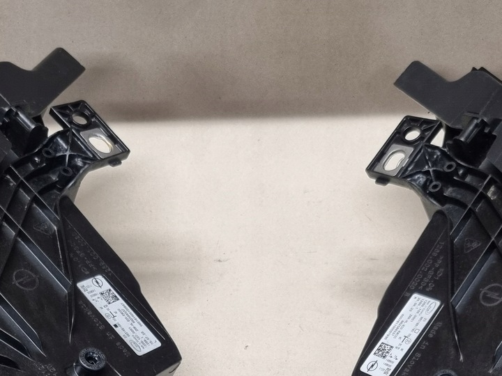 фото №16, Лампа права ліва передня перед opel astra vi l 6 повний led