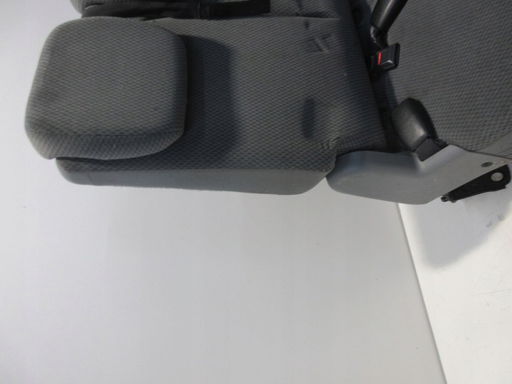 фото №12, Chrysler grand voyager iv сидіння сидіння диван iii ряд приховані w підлозі