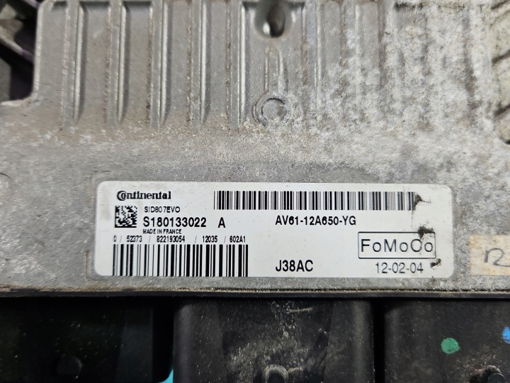 фото №7, Блок керування двигуном (ебу, комп'ютер двигуна) ford c-max ii mk2 1,6 tdci av61-12a650-yg s18013