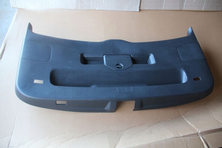 фото №1, Обивка крышки багажника vw sharan ii 7n0867601 a b c