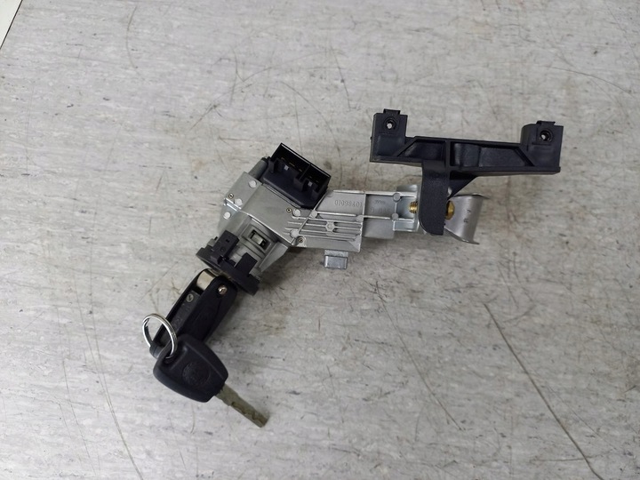 фото №1, Замок зажигания fiat grande punto 01098401 trw 1.4 8v