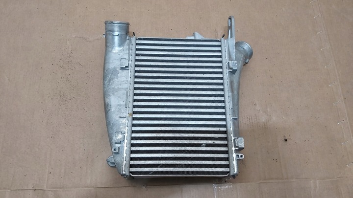 фото №1, Радиаторов интеркулер audi rs6 rs7 4k0145806b