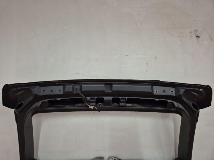 фото №12, Volvo xc60 ii 17- крышка багажника зад задняя 31420451