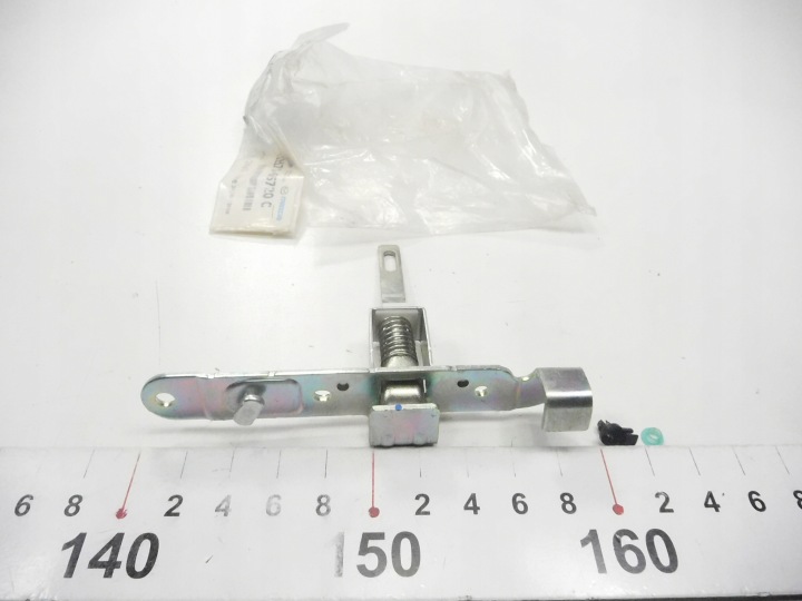фото №10, Замок левое крышки зад ford ranger 98-03 oem номер 4176688