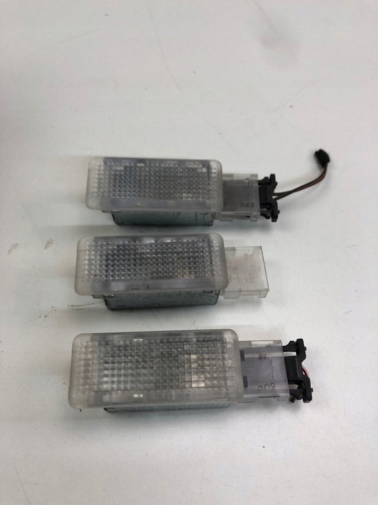 фото №1, Vw seat skoda лампа освітлення бардачка 6l0947565