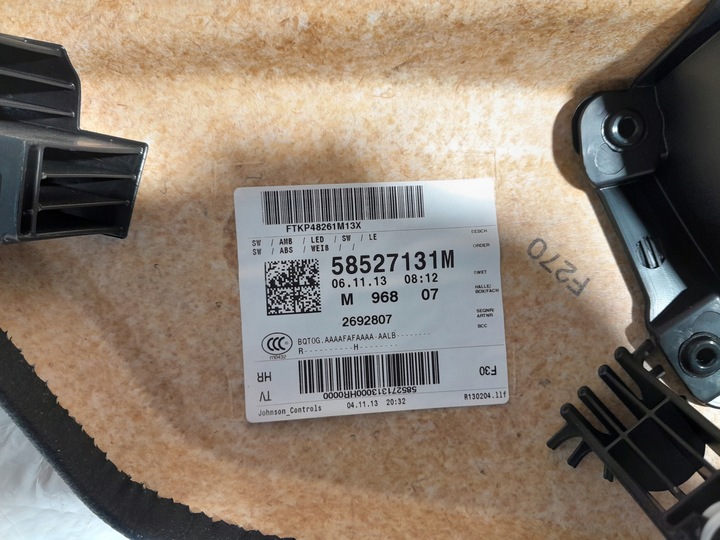 фото №8, Bmw 3' f30 боковина двері правий зад чорна шкіра