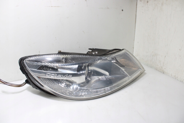 фото №1, Лампа правая передняя skoda octavia ii рестайлинг