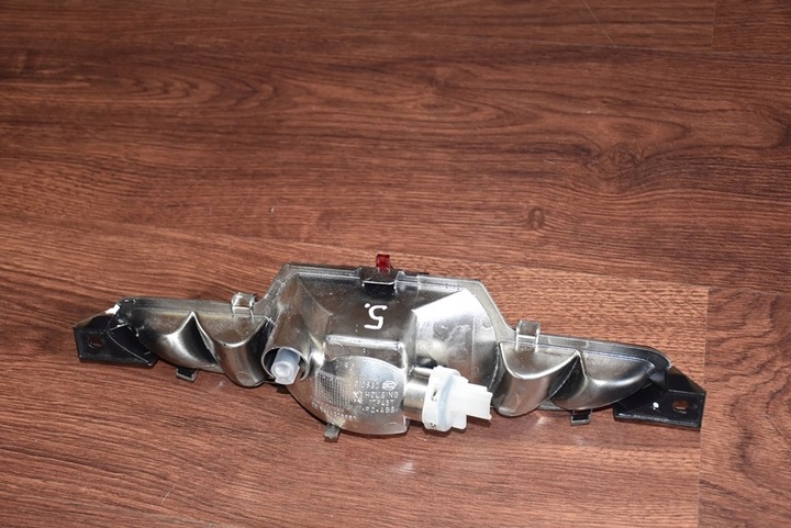 фото №14, Лампа бампера противотуманная зад peugeot 208 i eu