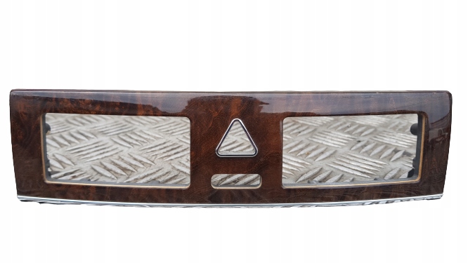 фото №1, Mercedes w203 защита рамка консоли капот рестайлинг